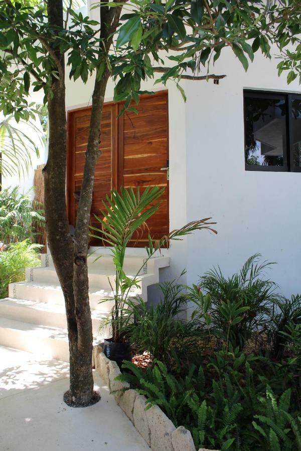 Esduma Nativa Hotel تولوم المظهر الخارجي الصورة